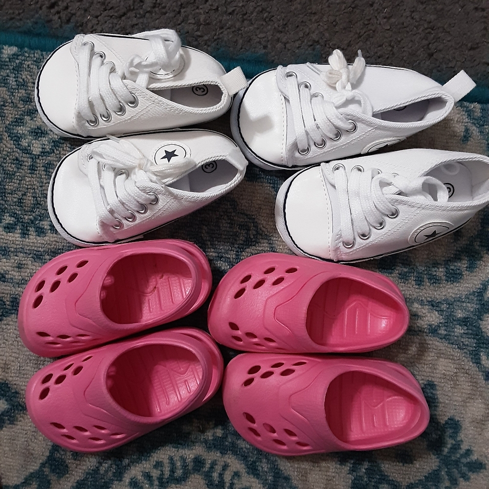 Total 4 pair of shoes